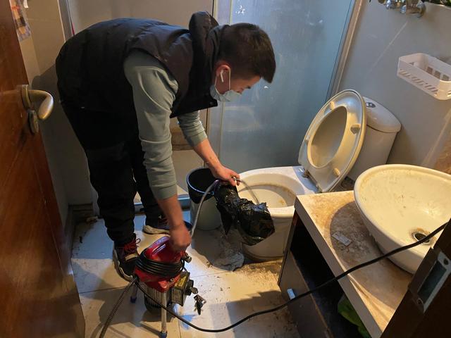 田东马桶疏通-疏通下水道